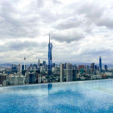 Sky Pool Suites Kl Sentral - Riveria City クアラルンプール エクステリア 写真
