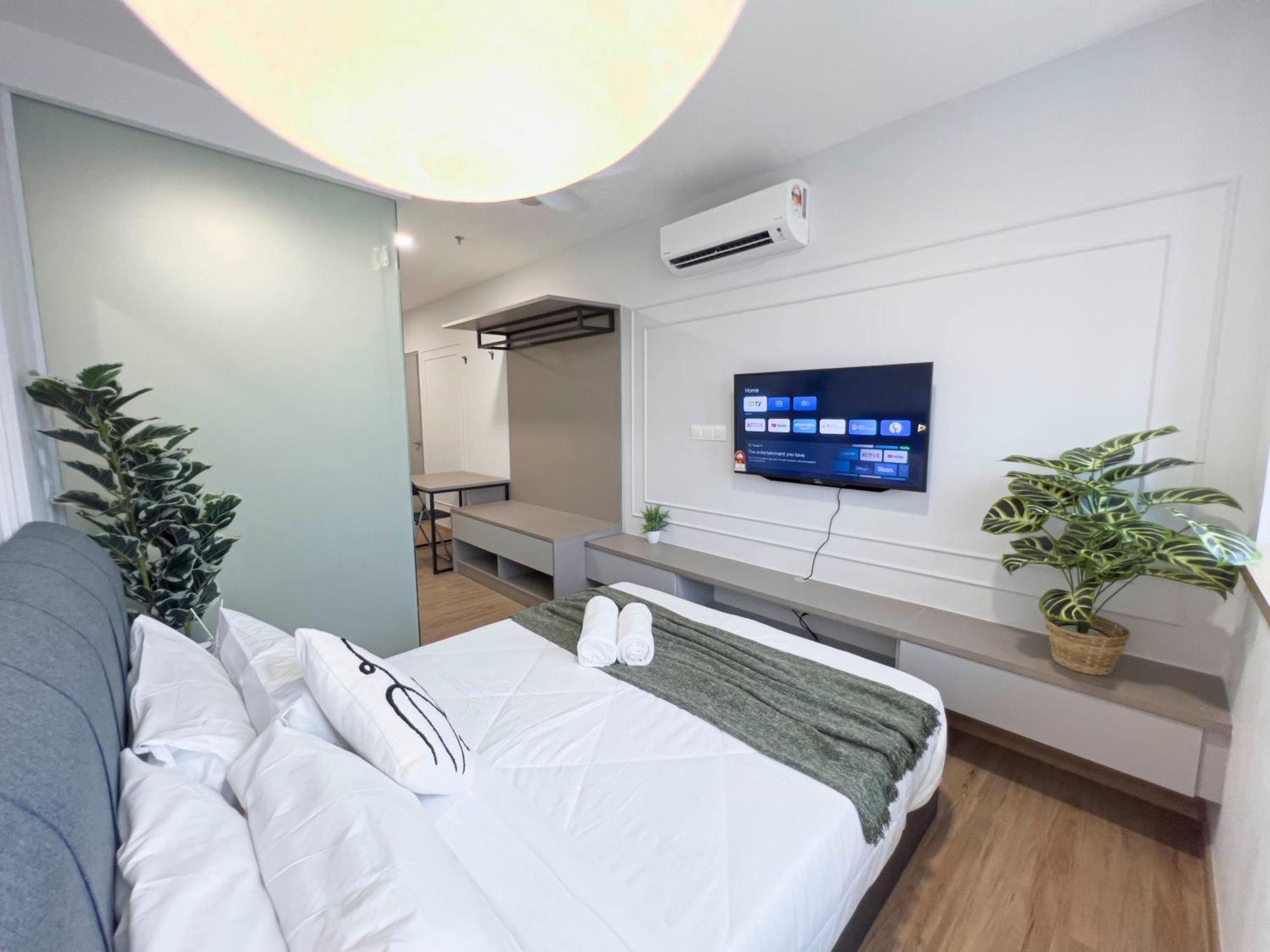 Sky Pool Suites Kl Sentral - Riveria City クアラルンプール エクステリア 写真