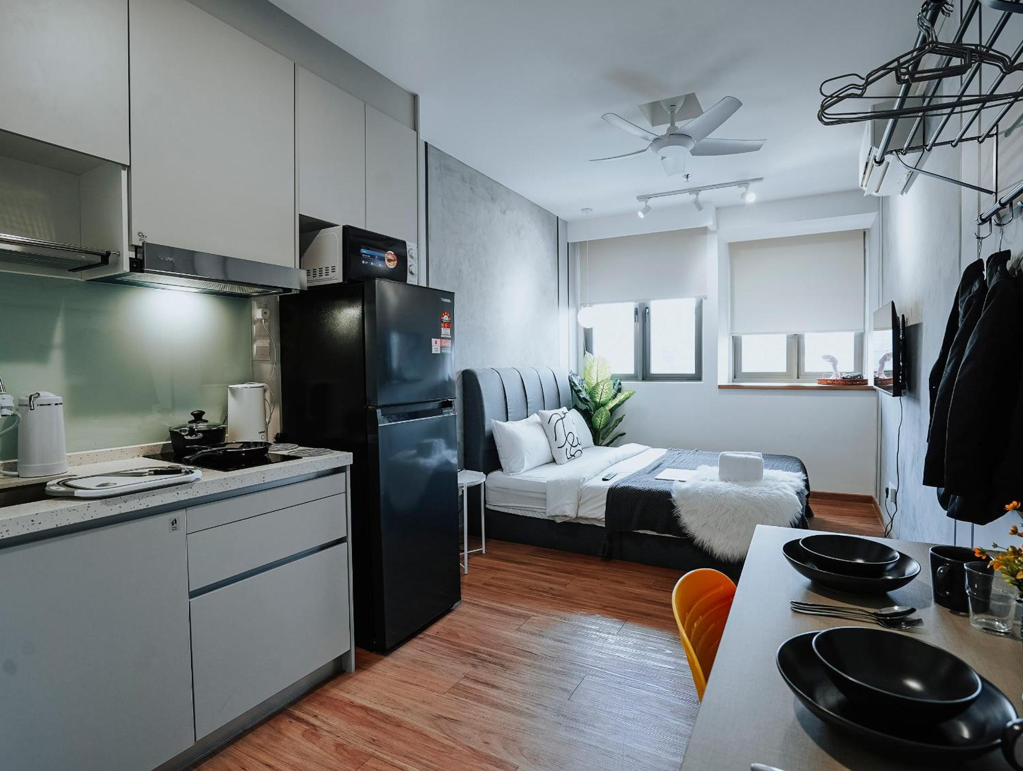 Sky Pool Suites Kl Sentral - Riveria City クアラルンプール エクステリア 写真
